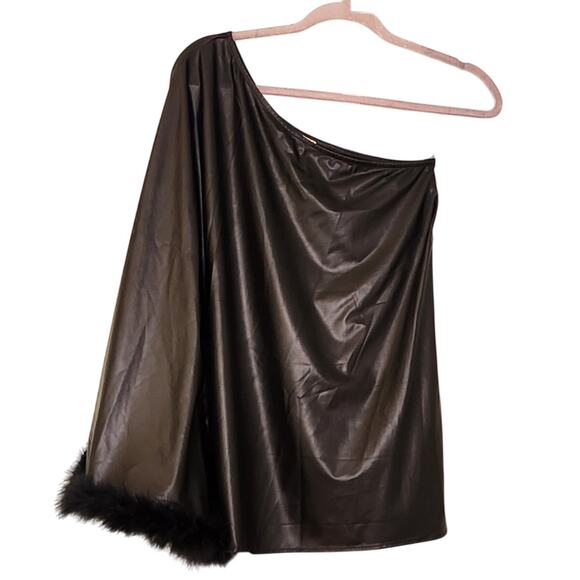 entro Tops - ENTRO Black Faux Leather One Shoulder Top, Size Small